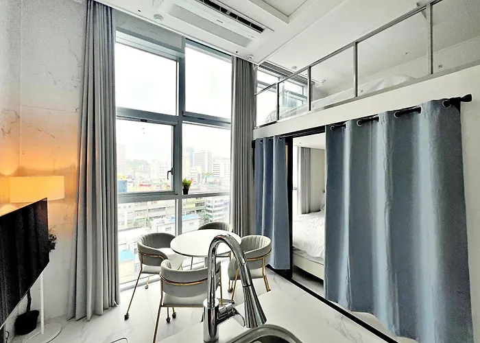 Cityhall Loft 4 Minutes Away From Myeongdong