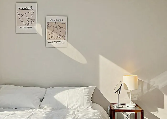 Cityhall Loft 4 Minutes Away From Myeongdong Апартаменты Сеул