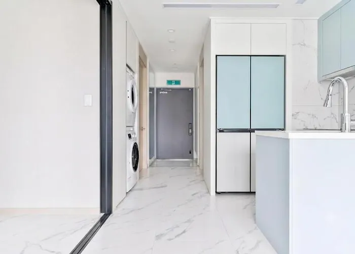 Cityhall Loft 4 Minutes Away From Myeongdong * Seul