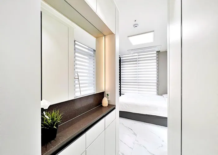 Cityhall Loft 4 Minutes Away From Myeongdong Seul